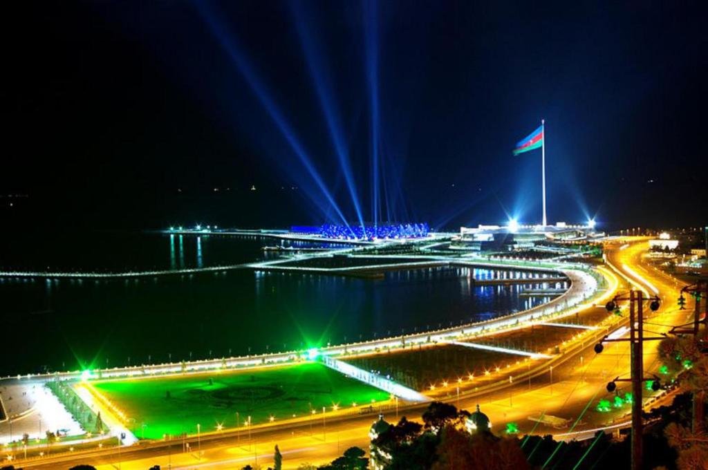 Dondar Hotel 4* (Баку)